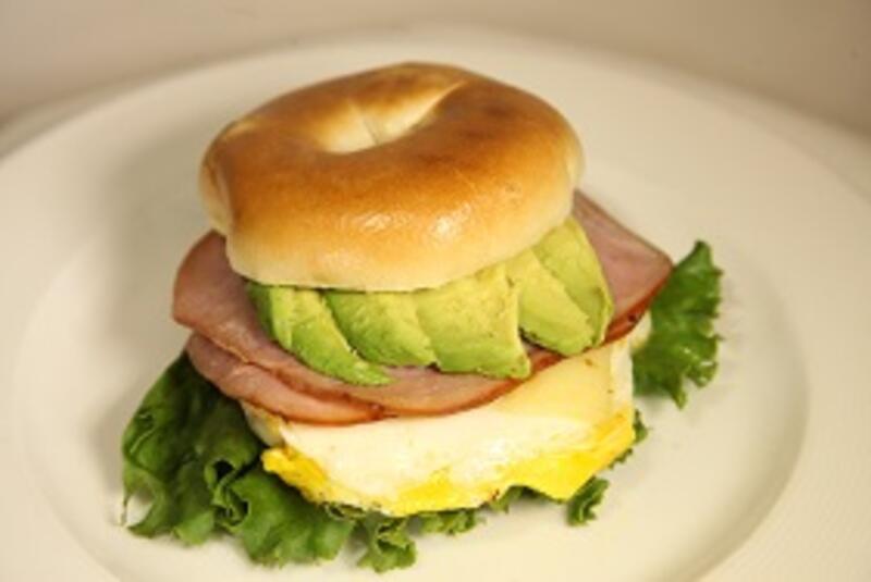 Shasta Bagel Melt (659 cal)