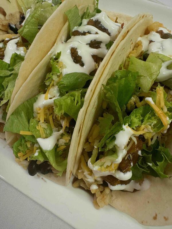 Veggie Tacos (758-799 cal)